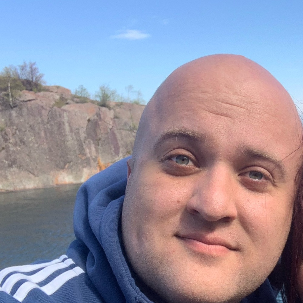Meet your Posher, Daniel